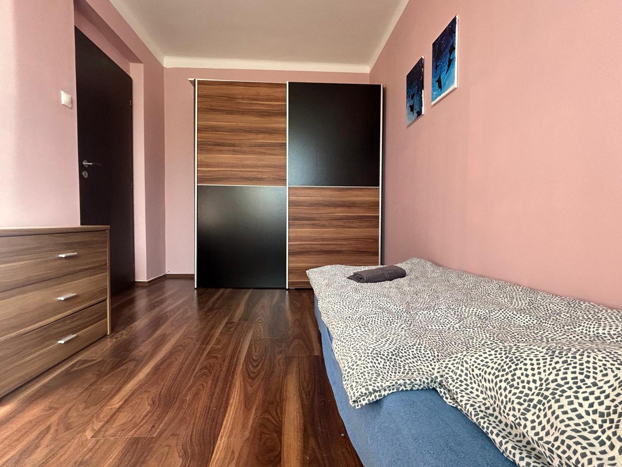 Apartman Rose Dunajská Streda Exterior foto